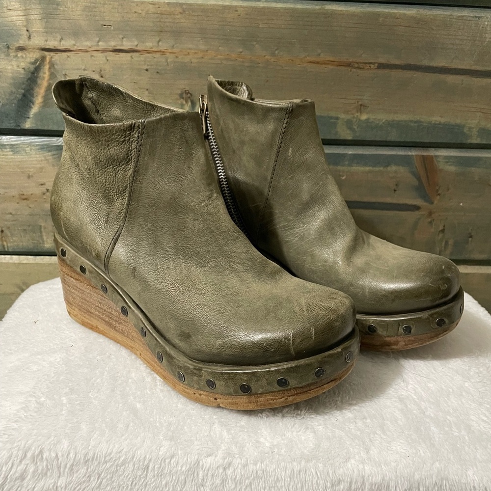 A.S.98 Olive Savina